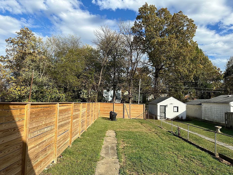 3933 S 3rd St, Louisville, KY 40214 | Zillow