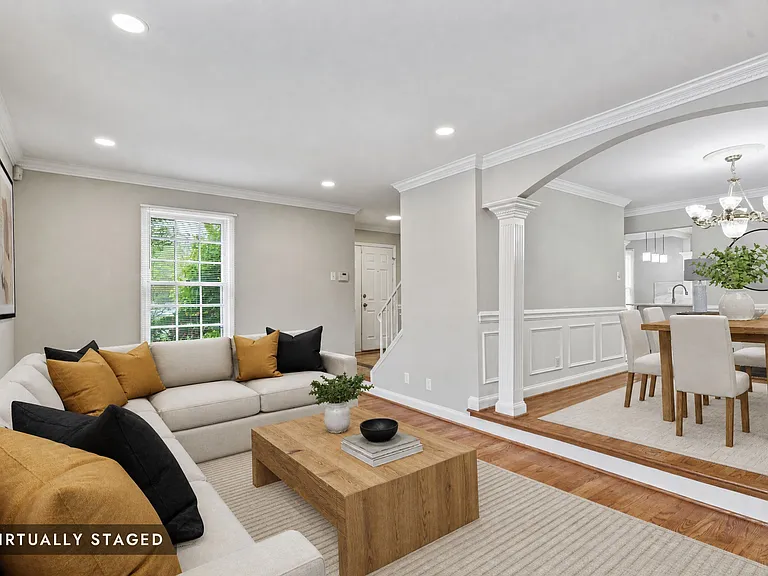 8251 Clifton Farm Ct — Photo 8