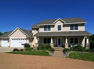 3672 180th St E, Prior Lake, MN 55372