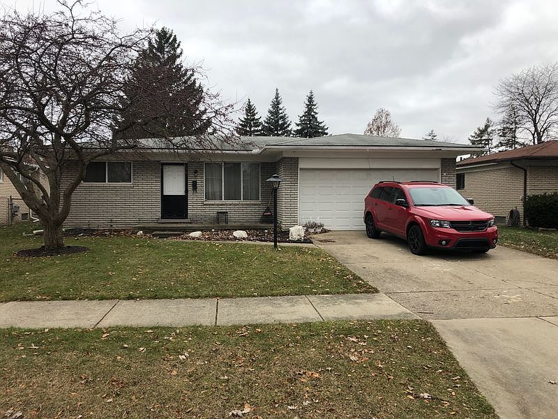 1st image of 30159 Manor Dr