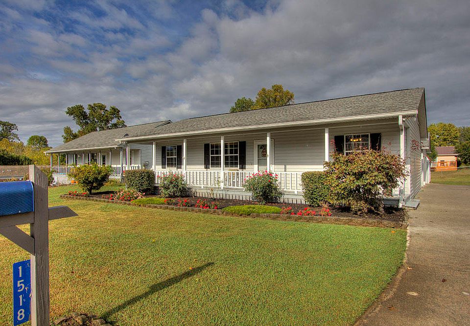 1st image of 1518 Blue Forest Ln