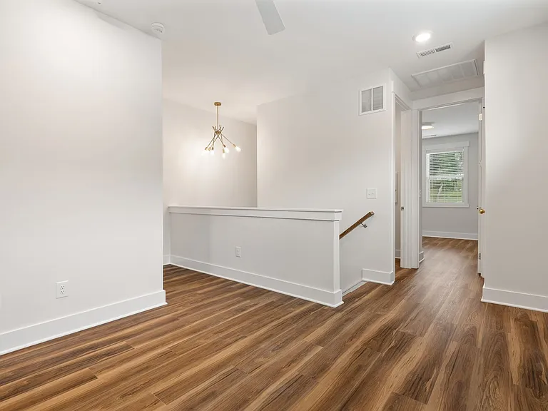 1006 Grant St — Photo 21