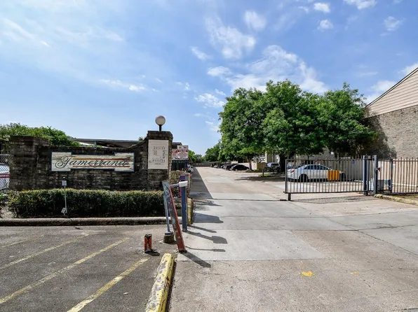 8201 Richmond Ave APT 2, Houston, TX 77063