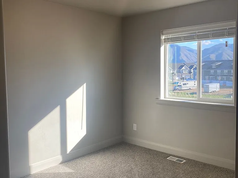 756 N Old Fort Dr — Photo 24