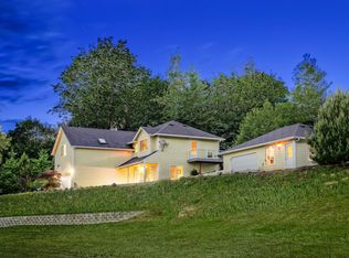 211 Stanford Dr, Woodland, WA 98674