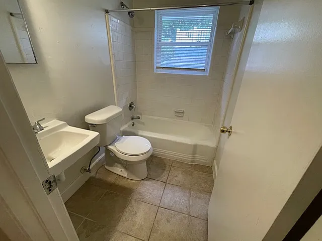 44 Delta Pl NE #2 — Photo 8