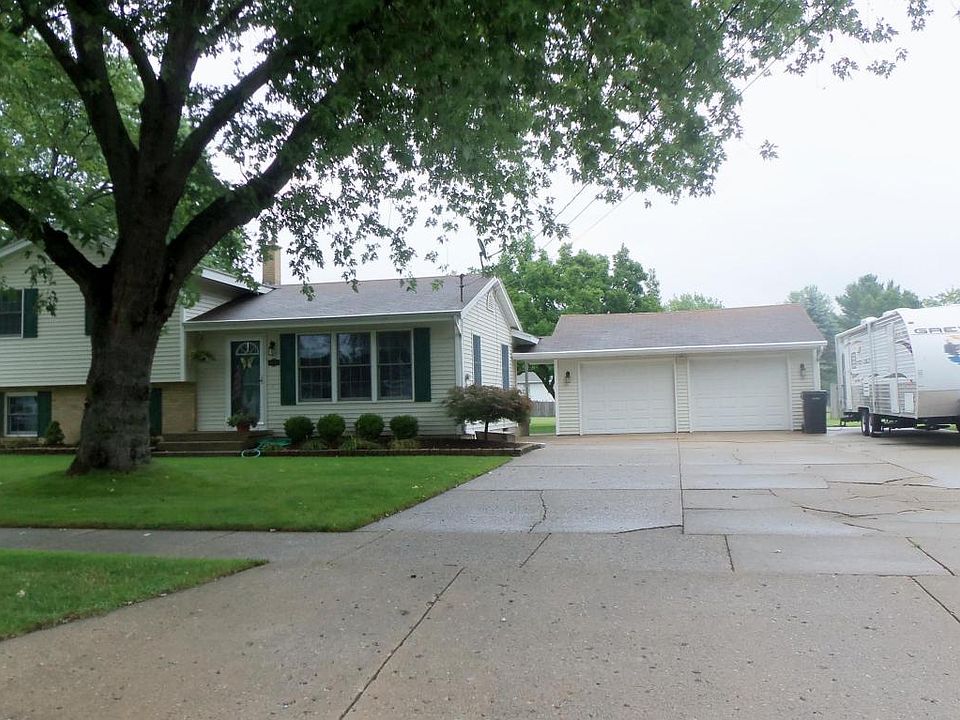 1st image of 5702 Lawndale Ave