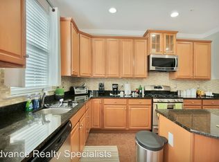 302 Siena Ln, Glen Allen, VA 23059