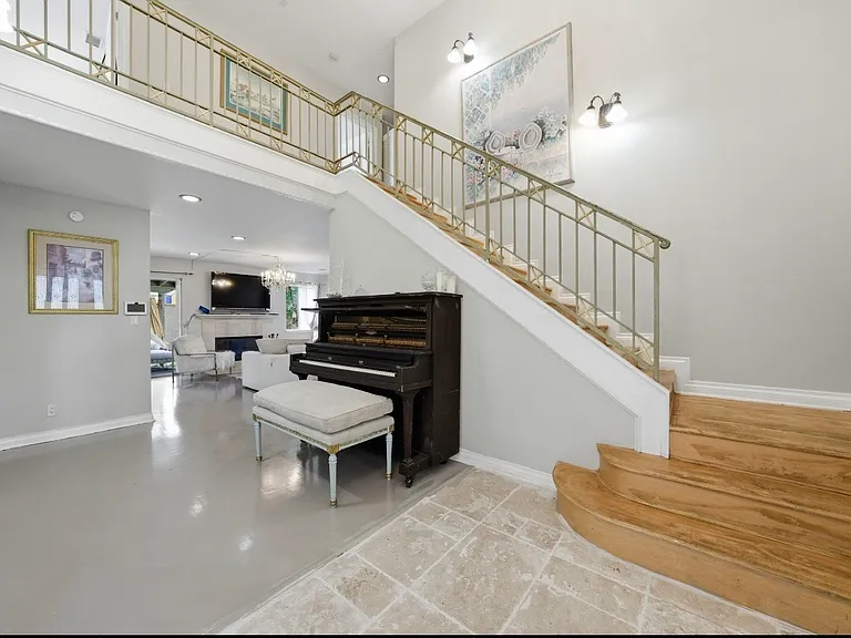 25961 Eshelman Ave — Photo 27