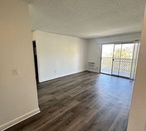 2b2b-Living Room