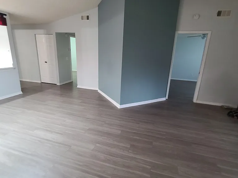 18318 Aintree Ct — Photo 20
