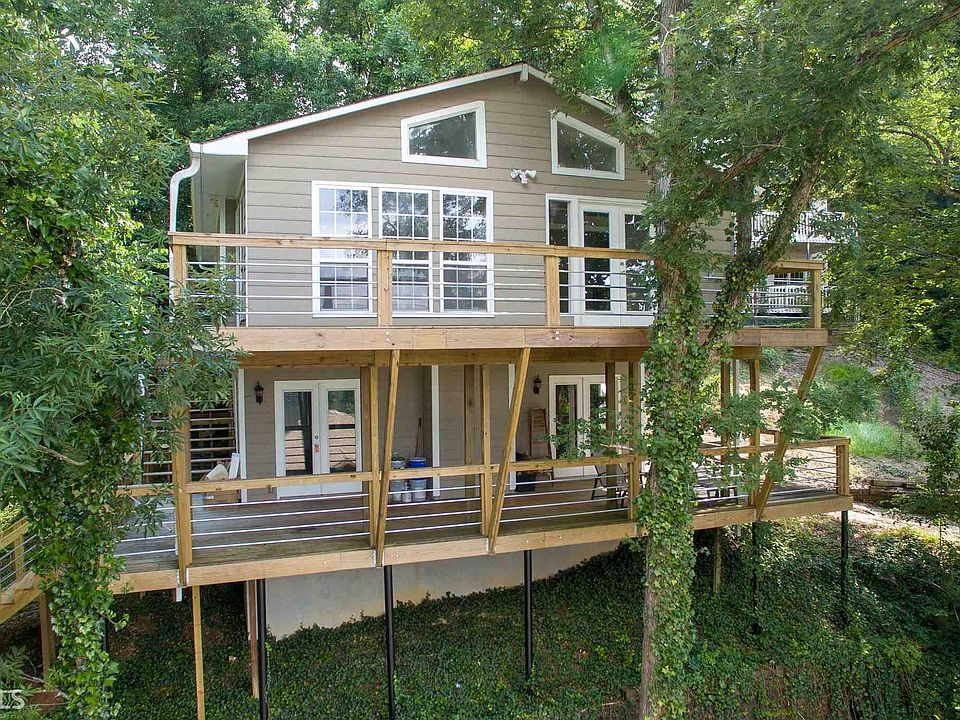 1st image of 8491 Lake Dr