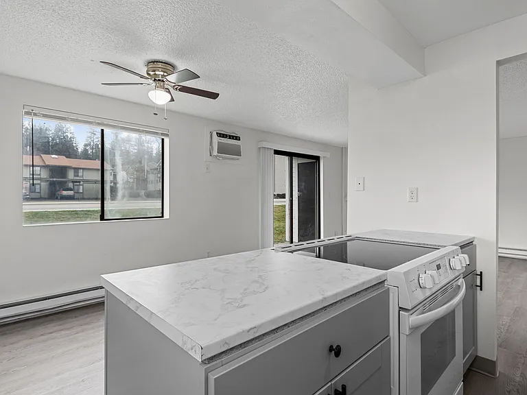 Houk 33 Apartments — Photo 22