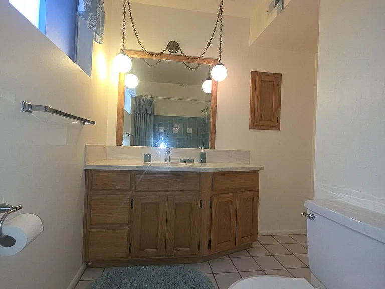 342 W Diana Ave — Photo 16