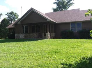 7276 W Matterdale Ln, Springfield, MO 65803