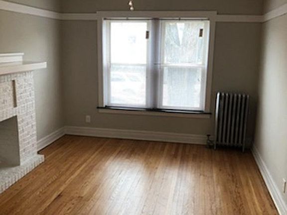 3rd image of 1604 W Olive Ave #1
