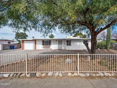 6321 E Baylor Dr, Tucson, AZ, 85710