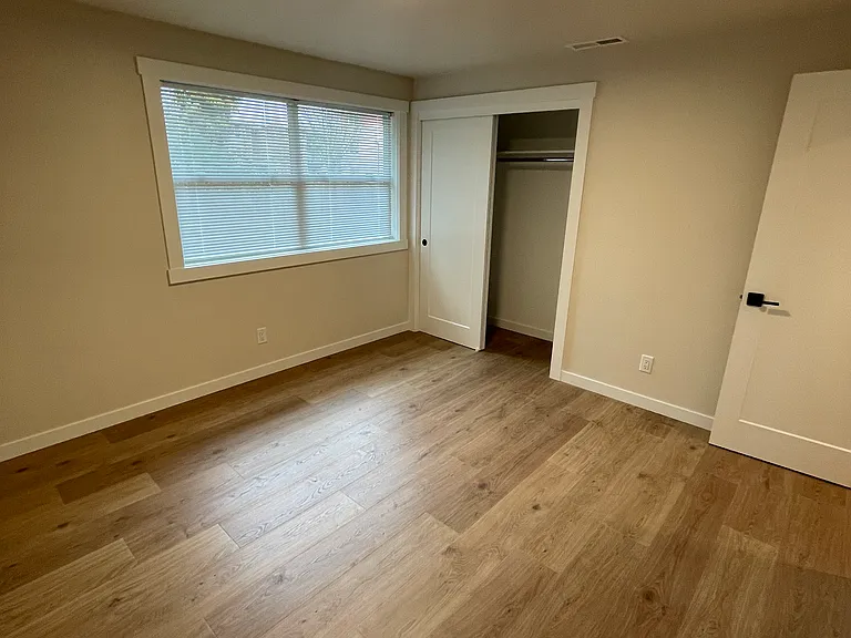 177 Harvey Ave — Photo 18