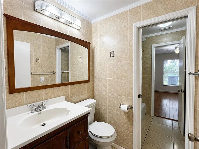 14426 Island Cove Dr — Photo 5