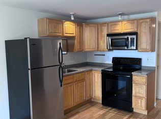 402 S 20th St #2, Philadelphia, PA 19146