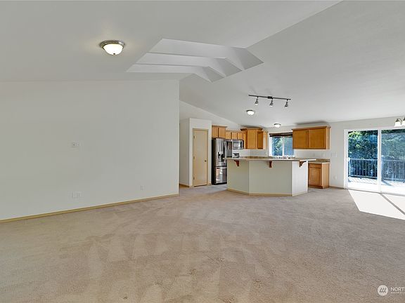 5th image of 1305 E Alta Drive
