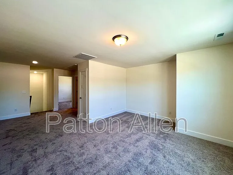 117 N Christie Ct — Photo 28