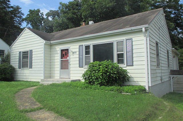 1st image of 1336 Pumpkin Creek Ln