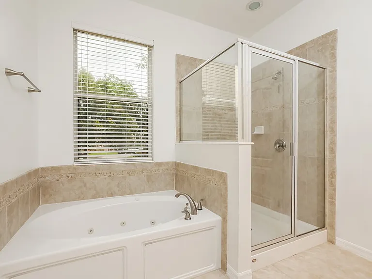 1919 Beardsley Dr — Photo 10