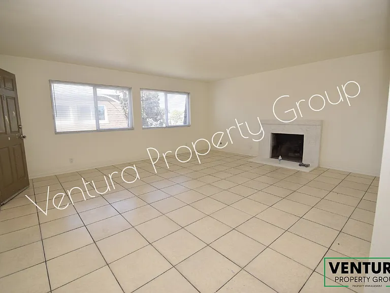 3415 S A St #B — Photo 6