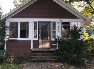 1212 Wells Pl, Kalamazoo, MI 49001