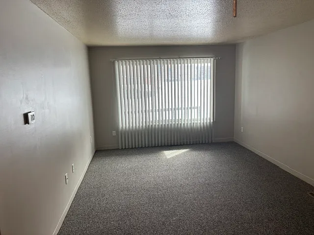 Glenview Apartments — Photo 4