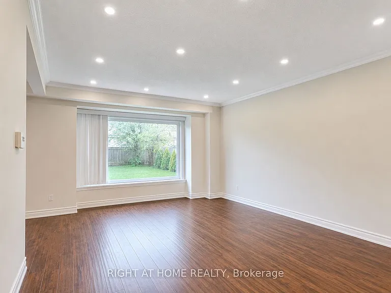 18 Goodfellow St — Photo 3