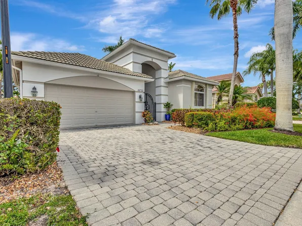 10732 Grande Blvd, West Palm Beach, FL 33412
