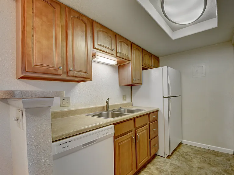 4400 S Quebec St #E202 — Photo 6