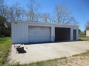 2nd image of 206 S Columbia Dr