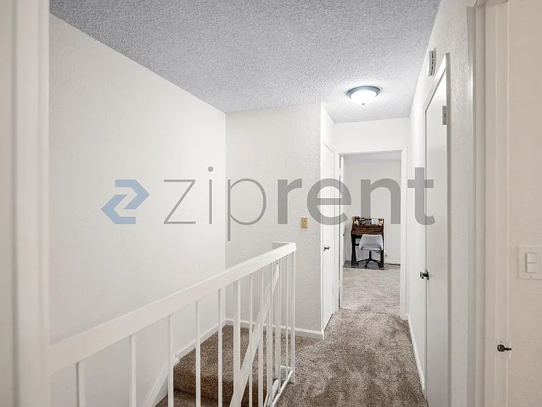 1904 Pomar Way — Photo 16