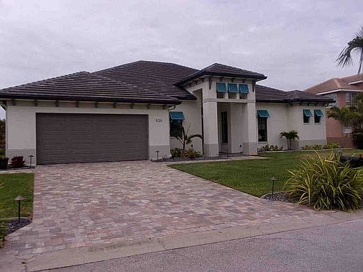 1st image of 520 River Moorings Dr