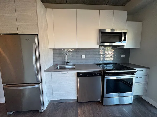 1 bed, 1.0 bath, $2,150 — Photo 3