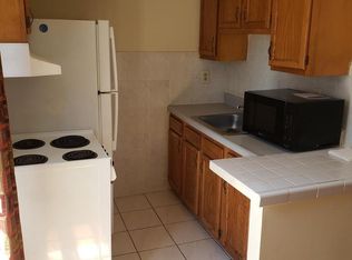 100 N 3rd St APT 4B, Philadelphia, PA 19106