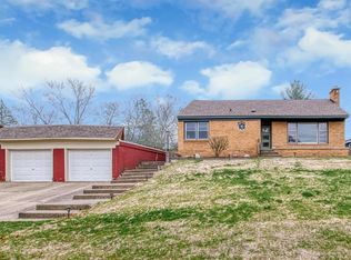 1030 Kendalwood St NE, Grand Rapids, MI 49505