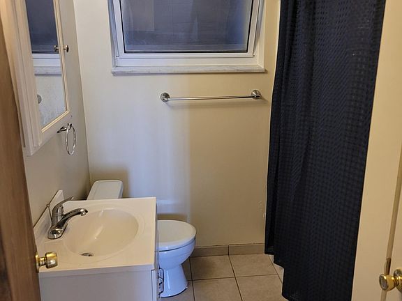 4th image of 11144 Glenn Dr