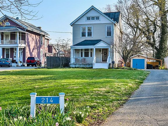 3rd image of 214 Parkway Ave