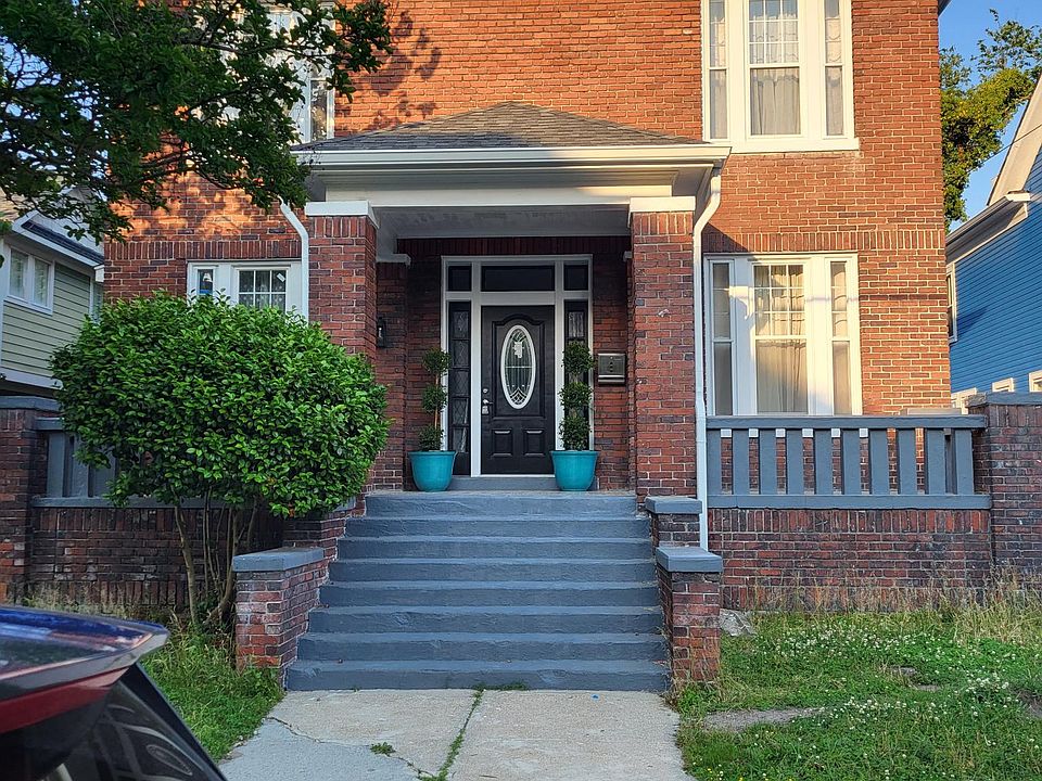 1st image of 265 Hatton St