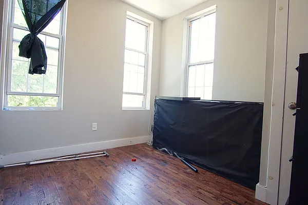 Rented by Lofts and Flats LLC | media 6