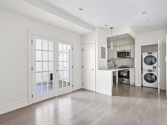 3rd image of 20 Avenue A APT 2K