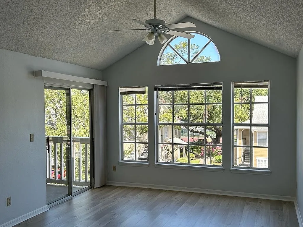 1055 South Hiawassee Road - 2035 — Photo 2