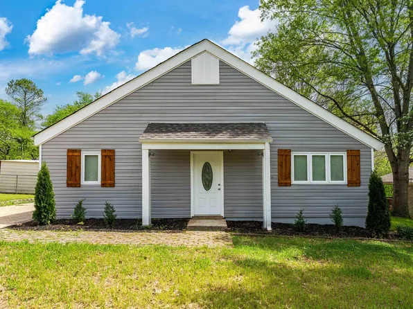 24380 Sycamore Ln, Elkmont, AL 35620
