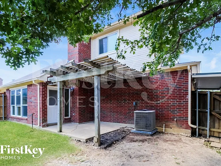 501 Timber Way Dr — Photo 15