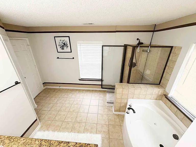 6305 Saltville Ct — Photo 29