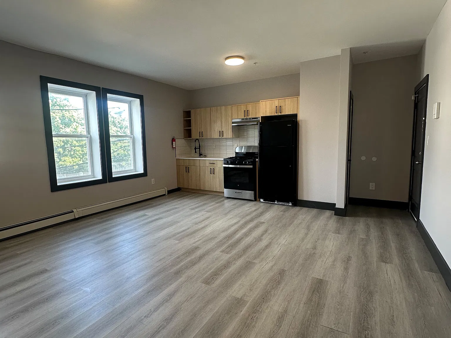 2 bed, $1,850 — Photo 1